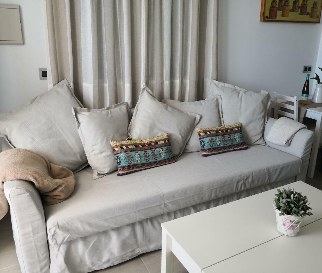 Apartamentos En Paseo Maritimo Эль-Ромпидо Экстерьер фото