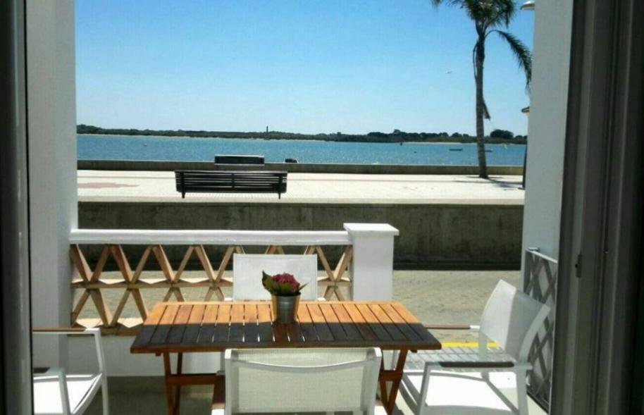 Apartamentos En Paseo Maritimo Эль-Ромпидо Экстерьер фото
