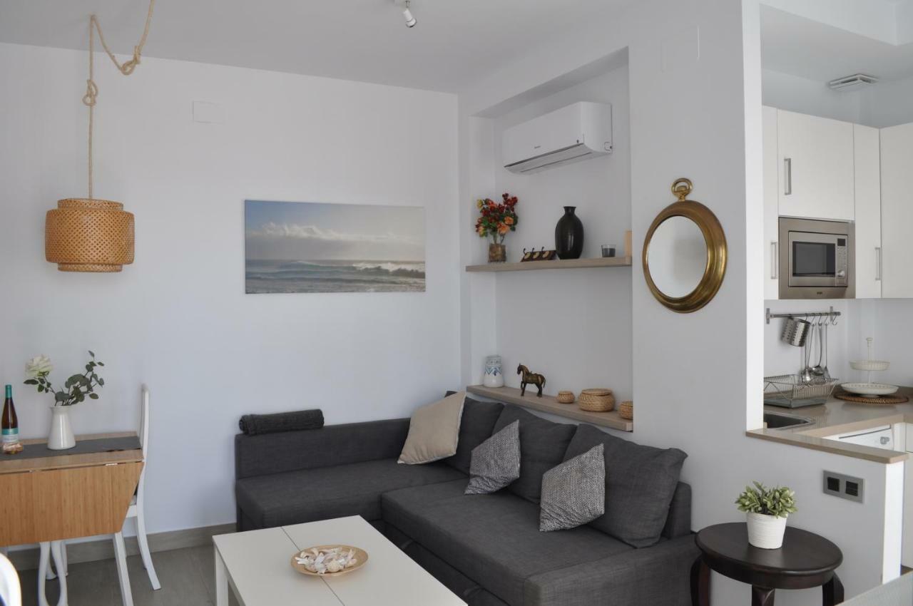 Apartamentos En Paseo Maritimo Эль-Ромпидо Экстерьер фото
